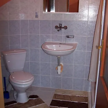Apartment U Hrusku *