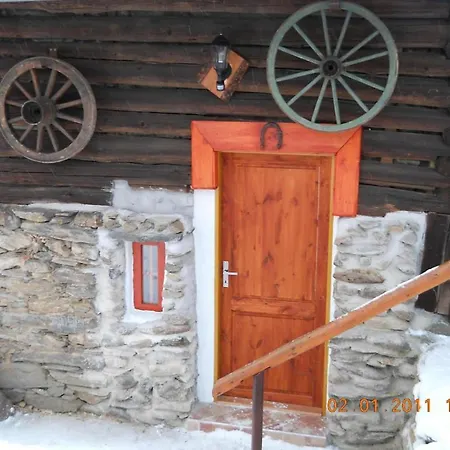U Hrusku Apartment Krizlice